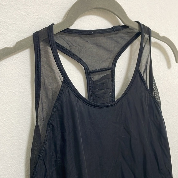 Lululemon Black Mesh Workout Tank Top Size 4 - Picture 2 of 6